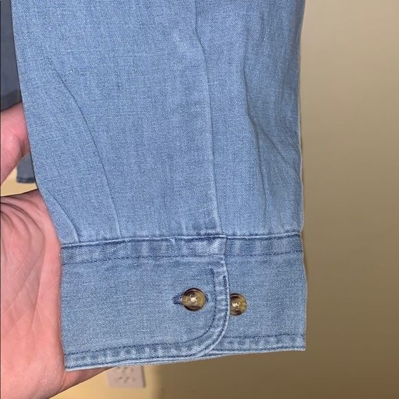 🚨 BOGO 🚨 Light Wash PTNY Denim Blouse - Picture 5 of 5